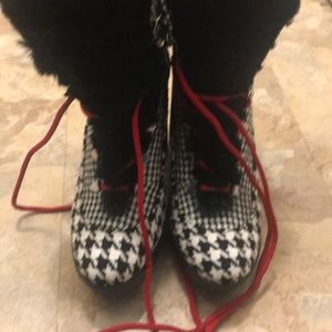 Jessica Simpson boots